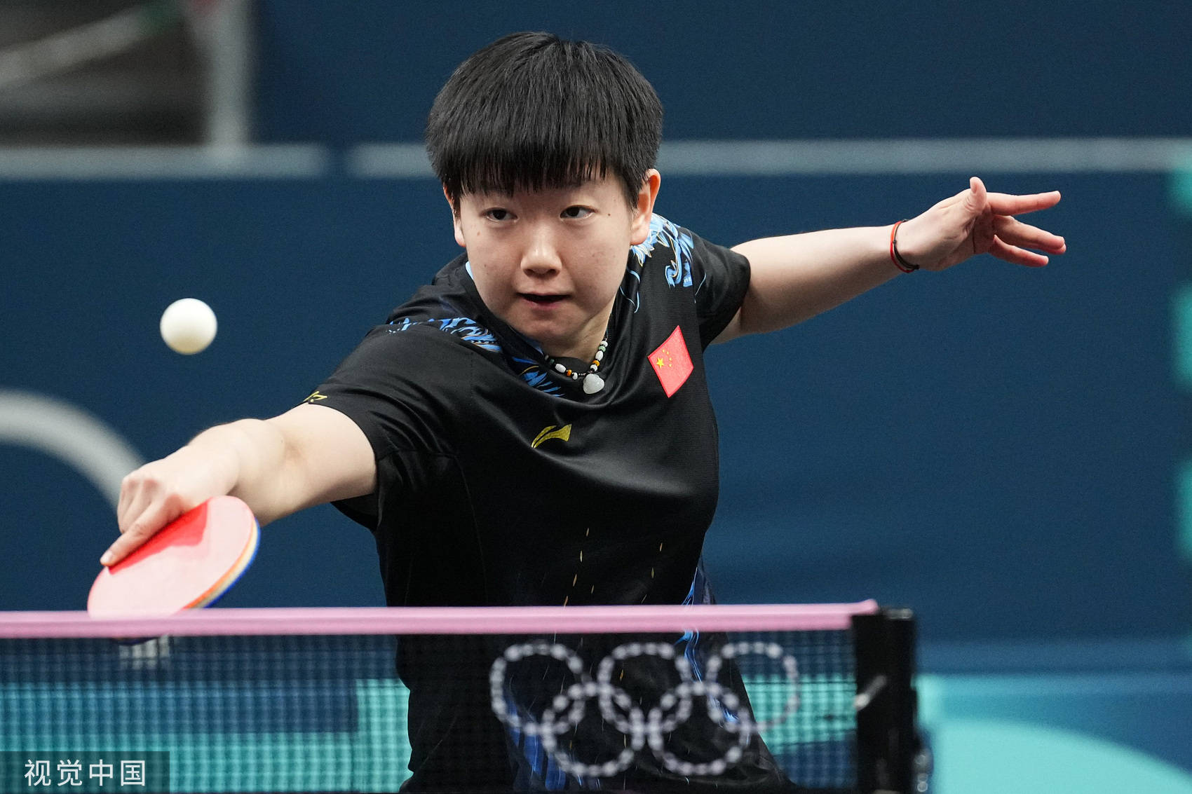 对年轻选手 对年轻选手